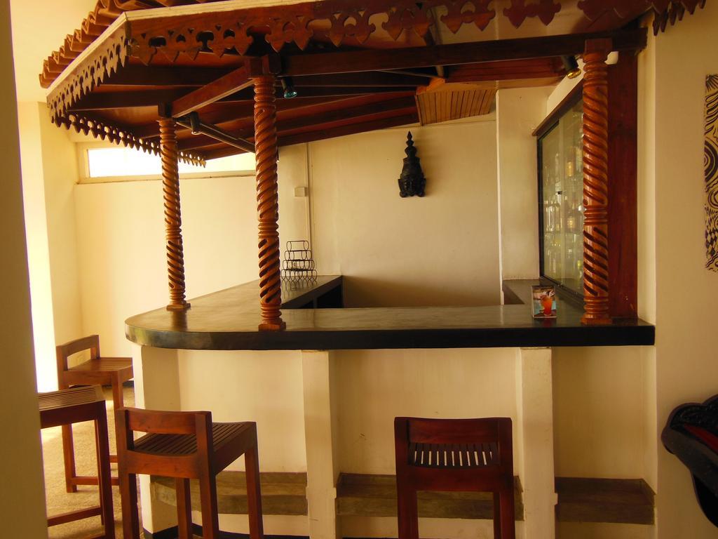 Sanmali Beach Hotel Marawila Bagian luar foto